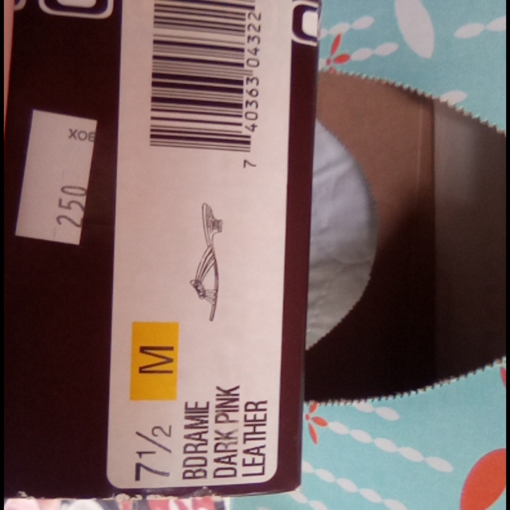 Shoes - Picture 3 of 3